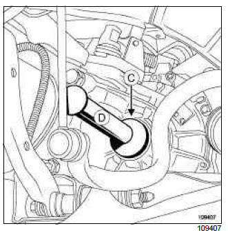 Renault Clio. Differential output seal: Removal - Refitting
