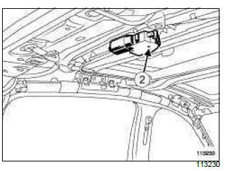 Renault Clio. Sunroof opening motor: Removal - Refitting