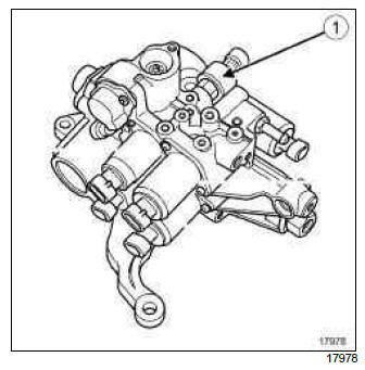 Renault Clio. Solenoid valve assembly pressure sensor: Removal - Refitting