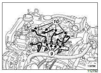 Renault Clio. High pressure pipe between rail and injector: Removal - Refitting