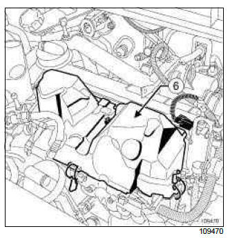 Renault Clio. High pressure pipe between rail and injector: Removal - Refitting