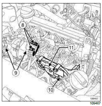 Renault Clio. Accelerometer: Removal - Refitting