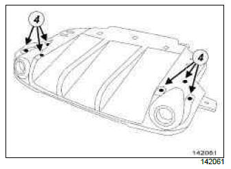 Renault Clio. Aerodynamic diffuser: Removal - Refitting