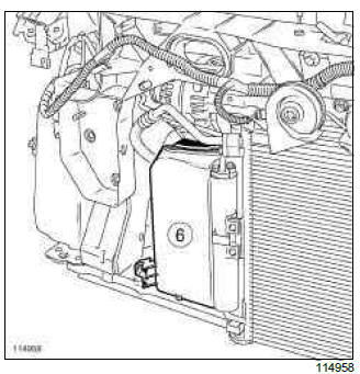 Renault Clio. Air resonator: Removal - Refitting