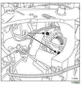 Renault Clio. Alternator: Removal - Refitting