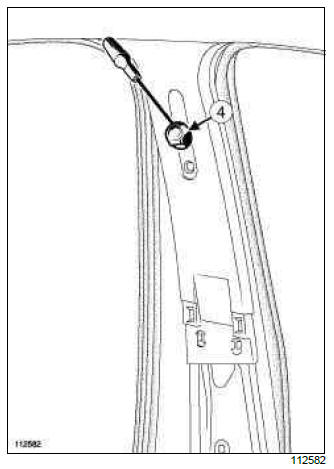 Renault Clio. B-pillar trim: Removal - Refitting