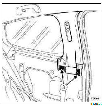 Renault Clio. B-pillar upper trim: Removal - Refitting