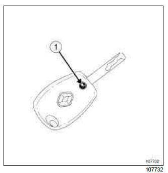 Renault Clio. Battery for remote door locking control: Removal - Refitting