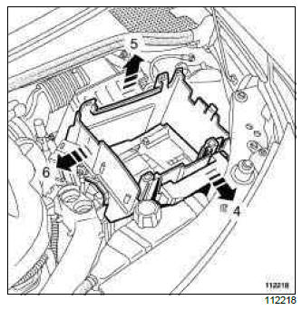 Renault Clio. Battery