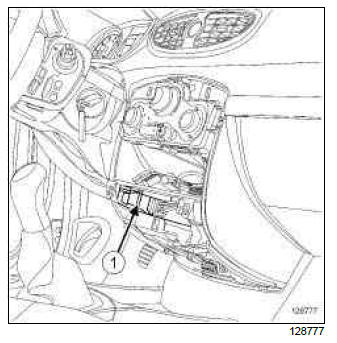 Renault Clio. Computer: Removal - Refitting