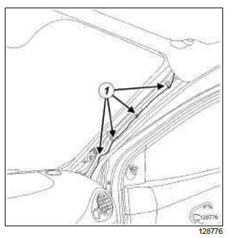 Renault Clio. microphone: Removal - Refitting