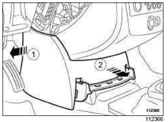 Renault Clio. Control panel: Removal - Refitting