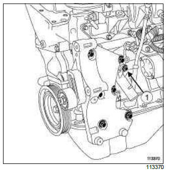 Renault Clio. Coolant pump inlet pipe: Removal - Refitting