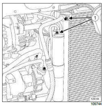 Renault Clio. Cooling radiator: Removal - Refitting