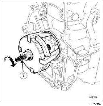 Renault Clio. Crankshaft seal, gearbox end: Removal - Refitting