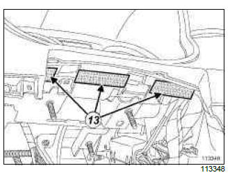 Renault Clio. Dashboard cover gaiter: Removal - Refitting