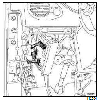 Renault Clio. Dashboard wiring