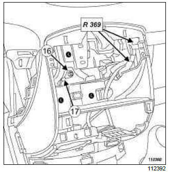 Renault Clio. Dashboard wiring