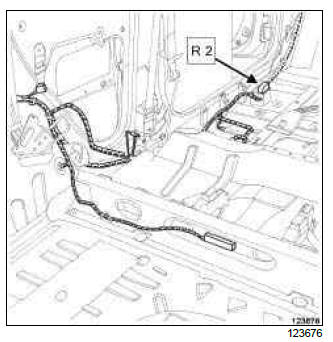 Renault Clio. Dashboard wiring