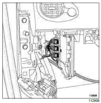 Renault Clio. Dashboard wiring