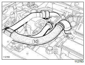 Renault Clio. Diesel injector: Removal - Refitting