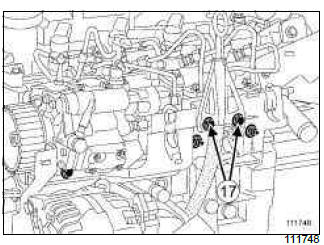 Renault Clio. Diesel injector: Removal - Refitting