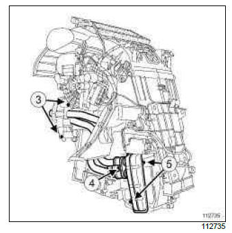 Renault Clio. Distribution unit: Removal - Refitting