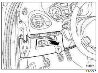 Renault Clio. Electric steering column lock: Removal - Refitting