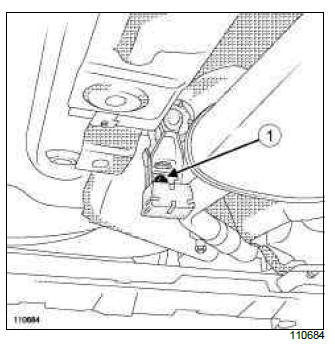 Renault Clio. Expansion chamber: Removal - Refitting