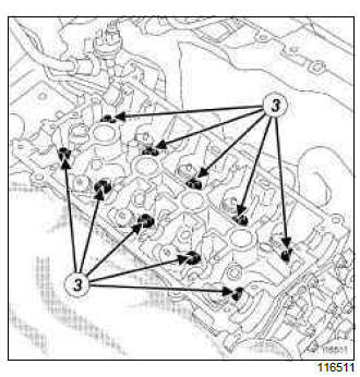 Renault Clio. Cylinder head: Removal - Refitting