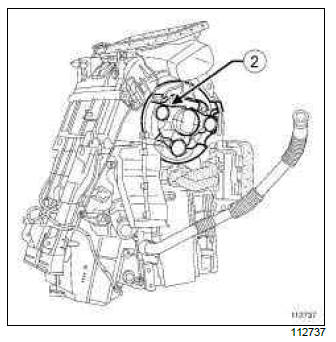 Renault Clio. Fan assembly: Removal - Refitting