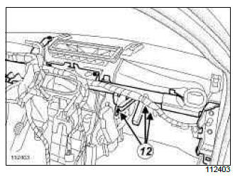 Renault Clio. Fan assembly: Removal - Refitting