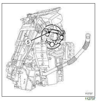 Renault Clio. Fan assembly: Removal - Refitting