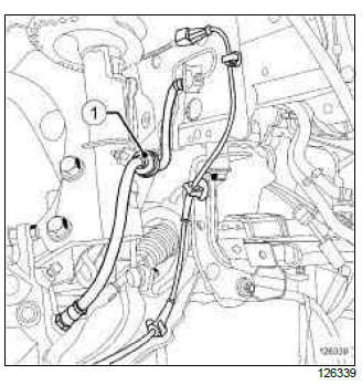 Renault Clio. Front brake disc: Removal - Refitting