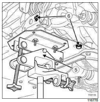 Renault Clio. Front driveshaft lower arm: Removal - Refitting