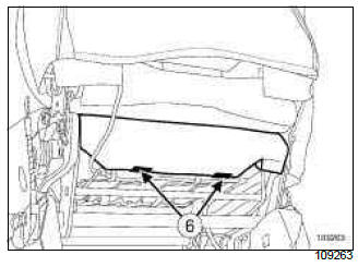 Renault Clio. Front seat base trim: Removal - Refitting