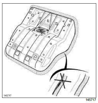 Renault Clio. Front seat base trim: Removal - Refitting