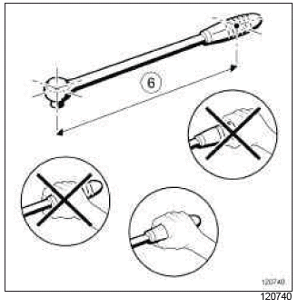 Renault Clio. Mechanical Introduction