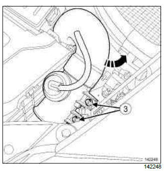 Renault Clio. Headlight bulb: Removal - Refitting