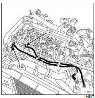 Renault Clio. High pressure pump: Removal - Refitting