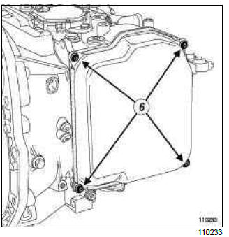 Renault Clio. Hydraulic distributor: Removal - Refitting