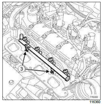 Renault Clio. Injector rail - Injectors: Removal - Refitting