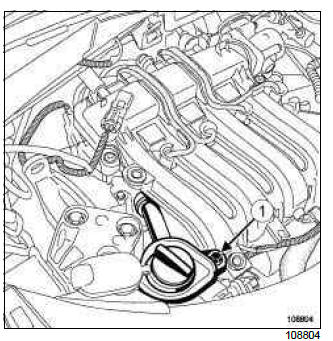 Renault Clio. Inlet distributor: Removal - Refitting