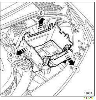 Renault Clio. Inlet distributor: Removal - Refitting