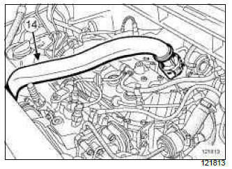 Renault Clio. Inlet distributor: Removal - Refitting