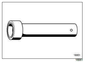 Renault Clio. Input shaft lip seal: Removal - Refitting