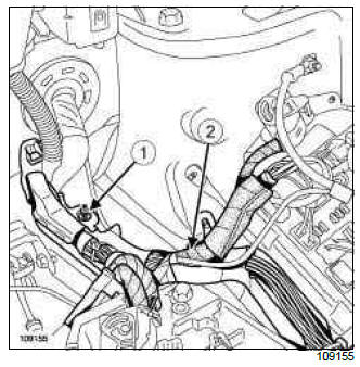 Renault Clio. Left-hand suspended engine mounting: Removal - Refitting