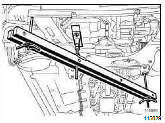 Renault Clio. Left-hand suspended engine mounting: Removal - Refitting