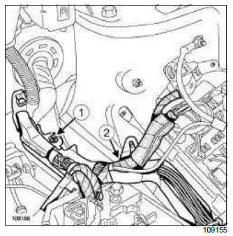 Renault Clio. Left-hand suspended engine mounting: Removal - Refitting