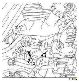 Renault Clio. Master cylinder